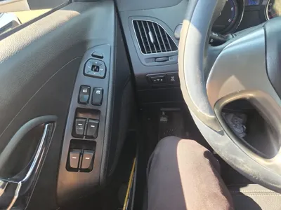 Hyundai Tucson 2011, 211232 км, за 3990000 KRW