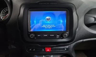 Jeep Renegade 2016, 55380 км, за 11000000 KRW - фото 13