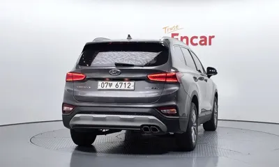 Hyundai Santafe 2019, 136847 км, за 15900000 KRW