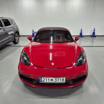 Porsche 718 · 2024 год