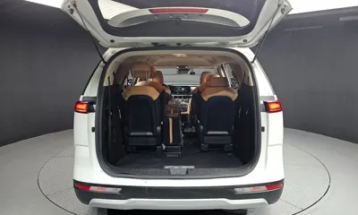 Kia Canival 2022, 50256 км, за 21000000 KRW - фото 30