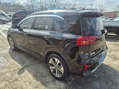 Kia Niro 2023, 272000 км, за 13300000 KRW