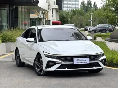 Hyundai Elantra 2023, 30000 км, за 89800 CNY - фото 3