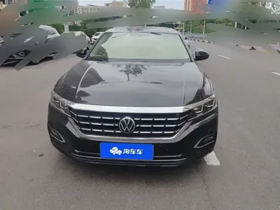 Volkswagen Passat 2021, 65700 км, за 91800 CNY - фото 2