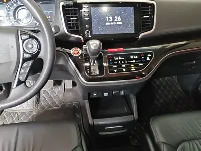 Honda Odyssey 2021, 82000 км, за 146500 CNY - фото 10