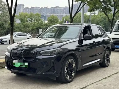 BMW iX3 · 2023 год