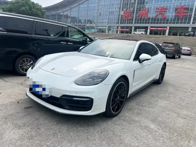 Porsche Panamera · 2021 год
