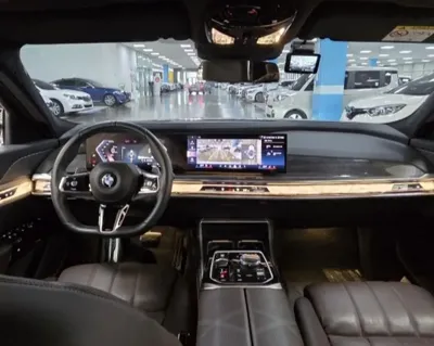 BMW 7-Series 2023, 41995 км, за 109000000 KRW - фото 6