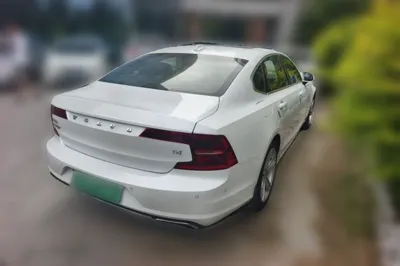 Volvo S90 2017, 73700 км, за 92249.33 CNY