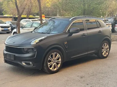 Lynk & Co 01 · 2018 год