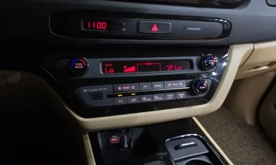 Kia Canival 2017, 70367 км, за 14500000 KRW - фото 18