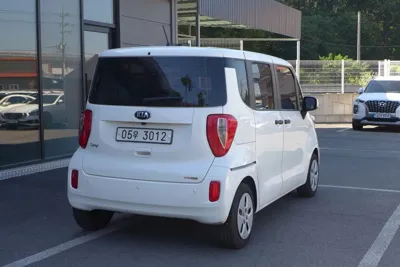 Kia Ray 2017, 54000 км, за 7800000 KRW - фото 2