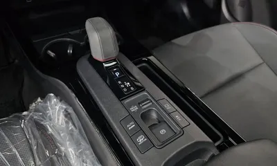 Toyota Prius 2024, 20900 км, за 36600000 KRW - фото 9