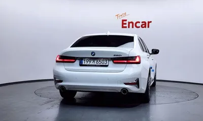 BMW 3-Series 2022, 43286 км, за 31000000 KRW