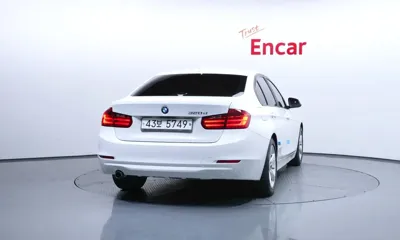 BMW 3-Series 2015, 109112 км, за 9900000 KRW
