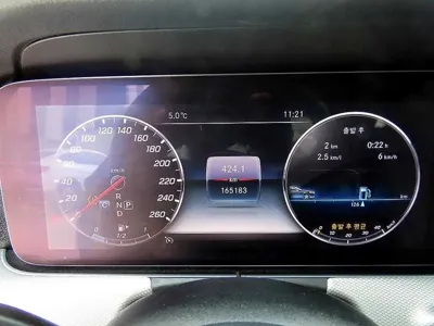 Mercedes-Benz E-Class 2019, 165181 км, за 19500000 KRW - фото 9