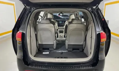 Kia Canival 2015, 162702 км, за 8900000 KRW - фото 7