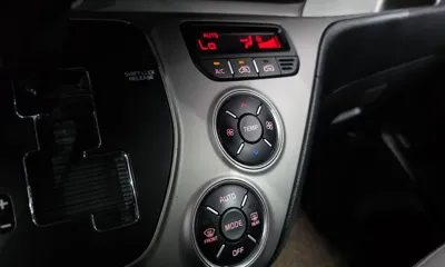 Kia Ray 2018, 76263 км, за 11800000 KRW - фото 16