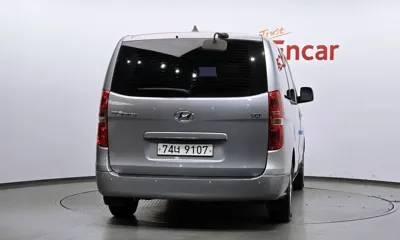 Hyundai Starex 2017, 223117 км, за 9000000 KRW