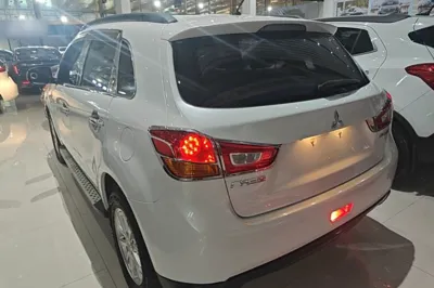 Mitsubishi ASX 2013, 145200 км, за 38884.38 CNY