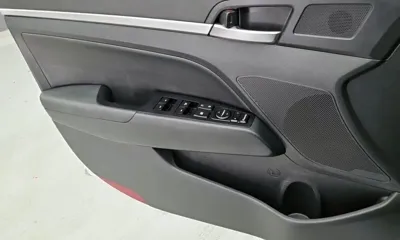 Hyundai Avante 2019, 160528 км, за 9900000 KRW - фото 17
