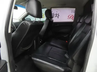 KG_Mobility_Ssangyong KORANDO 2014, 147945 км, за 4490000 KRW - фото 6