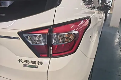 Ford Kuga 2018, 52200 км, за 62671.72 CNY - фото 9