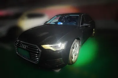 Audi A6L · 2022 год