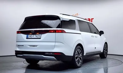 Kia Canival 2021, 107148 км, за 18900000 KRW