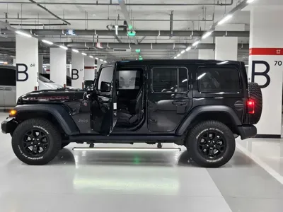 Jeep Wrangler 2023, 31000 км, за 45600000 KRW