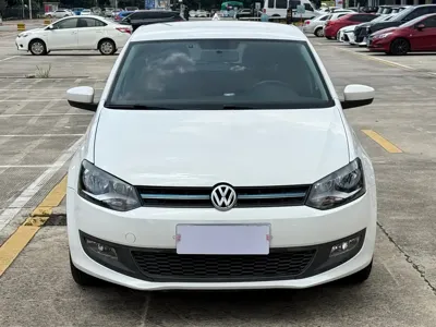 Volkswagen Polo 2013, 109000 км, за 18000 CNY