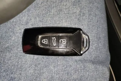Volkswagen Touareg 2019, 132500 км, за 222103.92 CNY - фото 23