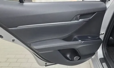 Toyota Camry 2018, 75392 км, за 22500000 KRW - фото 25