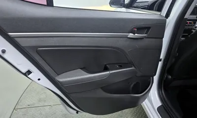 Hyundai Avante 2018, 69971 км, за 11000000 KRW - фото 25
