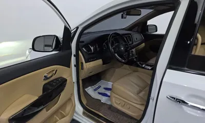 Kia Canival 2020, 118251 км, за 16990000 KRW - фото 10