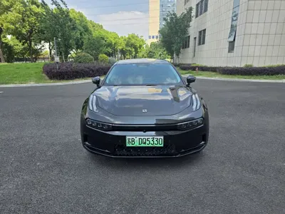 Zeekr 001 · 2022 год