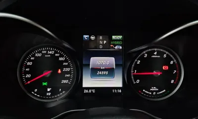 Mercedes-Benz C-Class 2018, 24595 км, за 21900000 KRW - фото 8