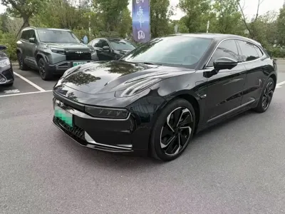 Zeekr 001 · 2022 год