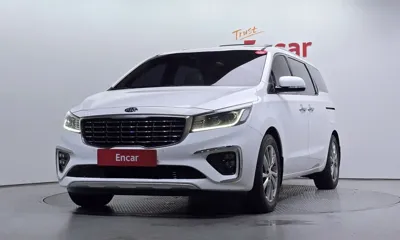 Kia Canival · 2019 год