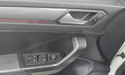 Volkswagen T-Roc 2022, 76636 км, за 99990000 KRW - фото 27