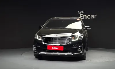 Kia Canival 2018, 136098 км, за 9900000 KRW