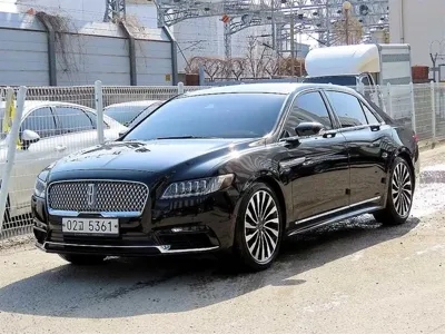 Lincoln Continental · 2017 год