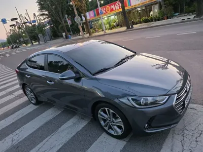 Hyundai Avante 2017, 86474 км, за 9900000 KRW - фото 2
