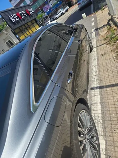 Audi A8 2023, 69500 км, за 79000000 KRW