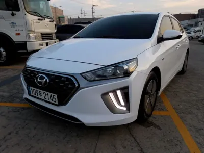 Hyundai Ioniq 2020, 328055 км, за 8790000 KRW - фото 2