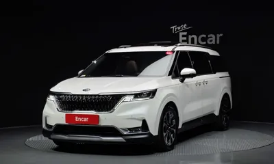 Kia Canival · 2021 год