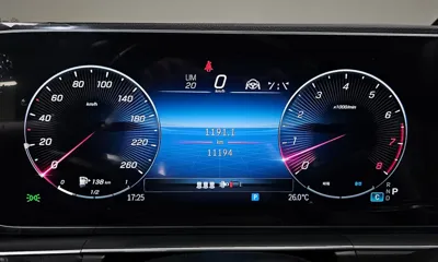 Mercedes-Benz GLE-Class 2025, 11194 км, за 104000000 KRW - фото 8