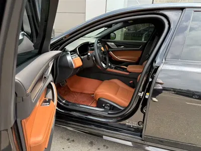 Jaguar XFL 2025, 10500 км, за 245799 CNY - фото 8