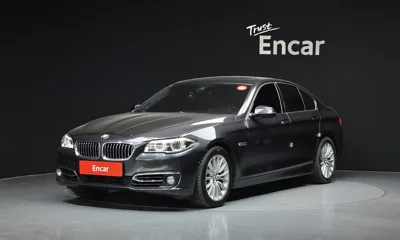 BMW 5-Series · 2015 год