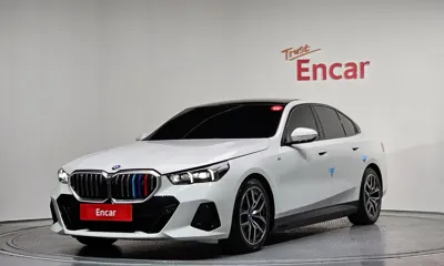 BMW i5 · 2024 год
